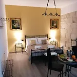 36 Passi Dal Mare 2.0 B&B 트라파니