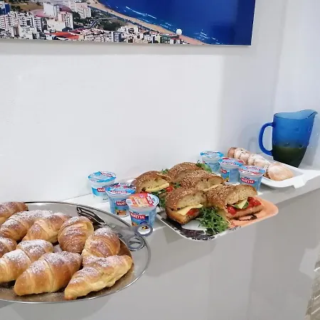 36 Passi Dal Mare 2.0 לינה וארוחת בוקר 3*